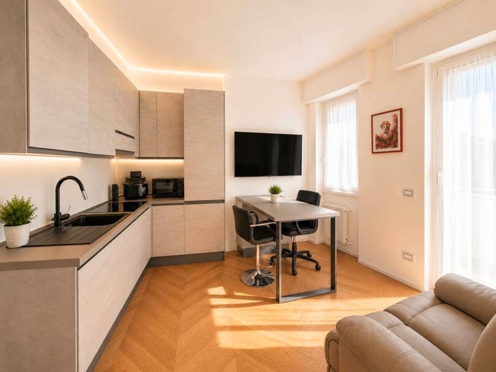 Appartamento bilocale in vendita in Via Lario, Zara, Milano