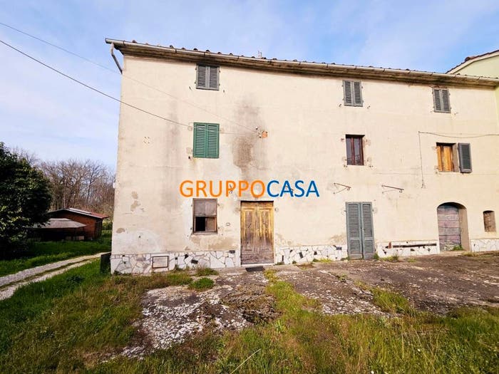 Casa con 6 locali in vendita in Via del Valico, Altopascio Centro, Altopascio