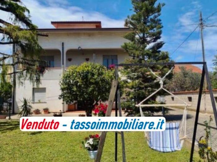 Casa con 6 locali in vendita in Centro, Ortona