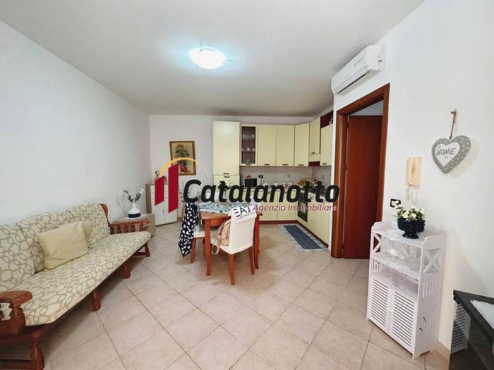 Appartamento con 5 locali in vendita in Via Ermocrate, Marinella, Castelvetrano
