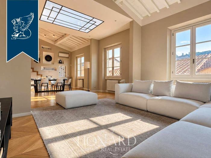 Appartamento con 5 locali in vendita in Santo Spirito, Firenze