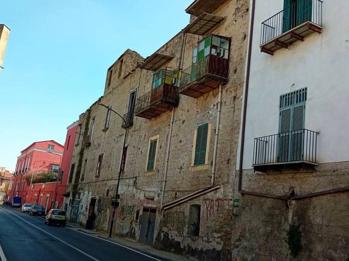 Casa con 6 locali in vendita in Via Vincenzo Salierno, Centro, Casoria