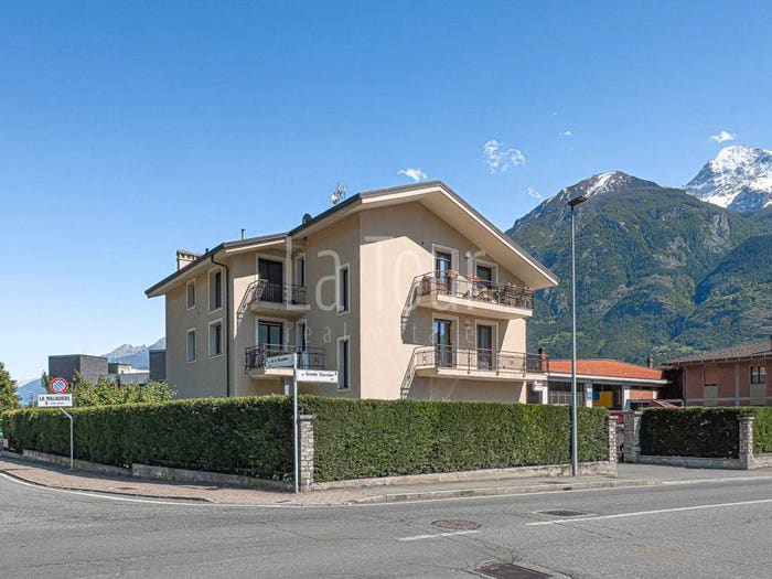Appartamento trilocale in vendita in Località Grande Charriere, Chef Lieu, SaintChristophe