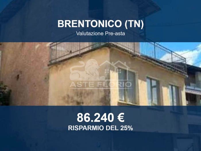 Casa con 6 locali in vendita in Via Vicolo I, Crosano, Brentonico