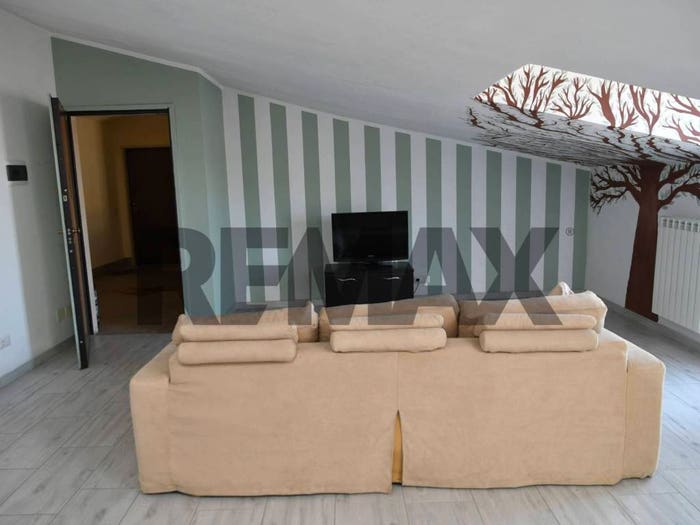 Appartamento quadrilocale in vendita in via carpi, Rondissone