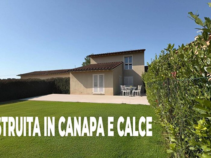 Casa con 5 locali in vendita in Via Valdera Sud, Santa Lucia La Borra, Pontedera