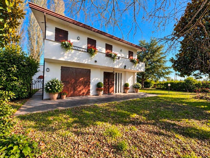 Casa quadrilocale in vendita in via vetta SNC, Monselice