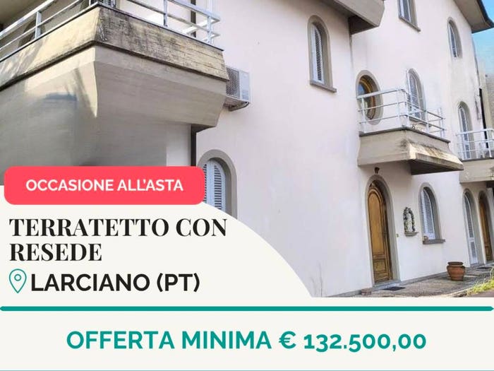 Casa quadrilocale in vendita in Piazza Giovanni Giolitti, San Rocco, Larciano