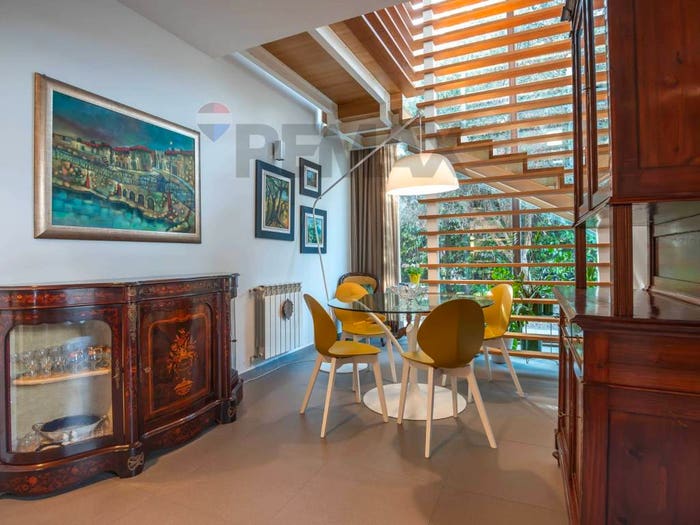 Casa con 6 locali in vendita in Via Monsignor Alfio Inserra, Epipoli, Siracusa