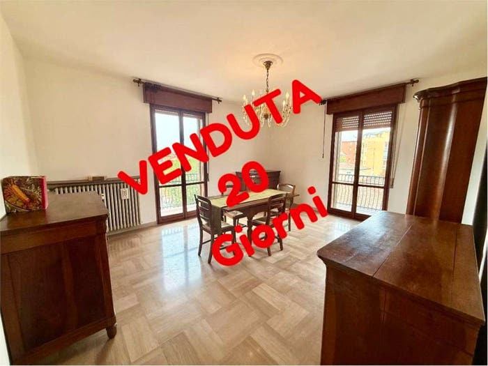 Appartamento con 5 locali in vendita in Via Pelusia, Musicisti, Modena