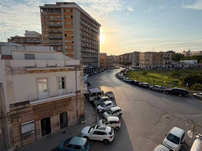 Appartamento trilocale in vendita in Via Dinologo, Gelone Cadorna, Siracusa