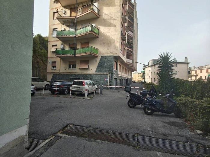 Appartamento bilocale in vendita in Via Terpi, Molassana, Genova