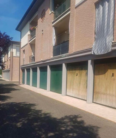 Appartamento trilocale in vendita in Via Castelli Pullica e Parpaglia a, Cortile, Carpi