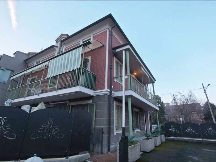 Casa con 6 locali in vendita in Via Giuseppe Borla, Centro, Chivasso