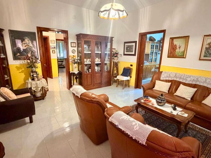 Casa con 5 locali in vendita in Via Giardini, Decimoputzu