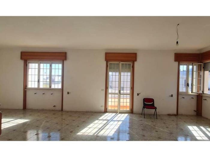 Casa con 6 locali in vendita in Via San Nicola, Centro, Neviano