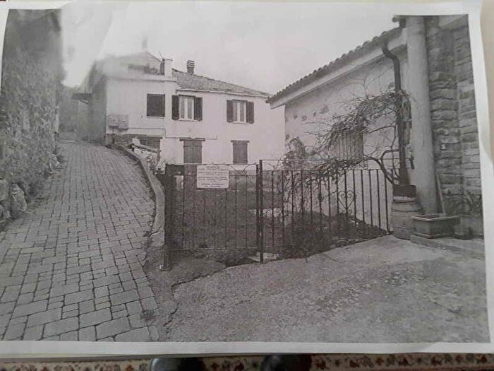 Appartamento trilocale in vendita in Conna, Conna, Andora