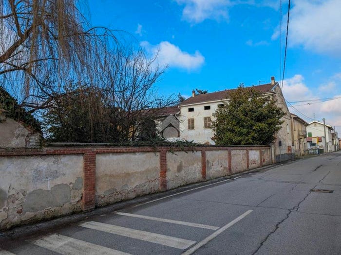 Casa con 5 locali in vendita in Via Vercelli, Motta Dè Conti, Motta de' Conti