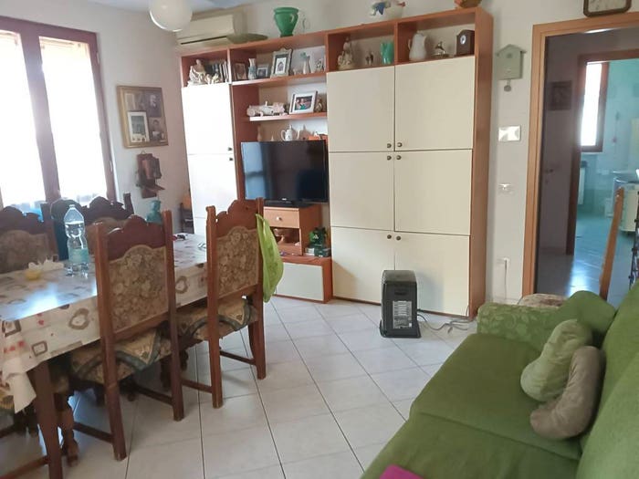 Appartamento trilocale in vendita in Via Coli, Centro, Montespertoli