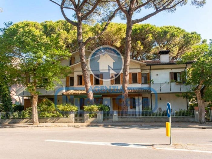 Casa trilocale in vendita in Viale Ferrara, Porto Corsini Marina Romea, Ravenna