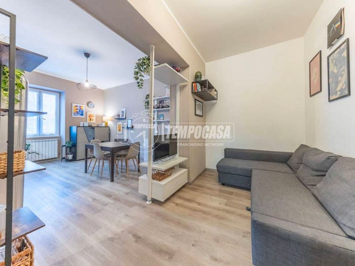 Appartamento trilocale in vendita in Via dei Ciclamini, Centocelle, Roma
