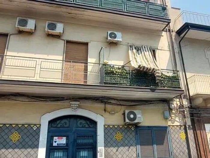 Appartamento trilocale in vendita in Via Circumvallaz A, Paternò