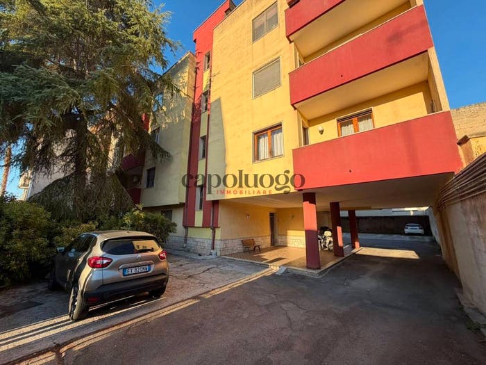 Appartamento con 5 locali in vendita in Via Michelangelo Buonarroti, Trepuzzi