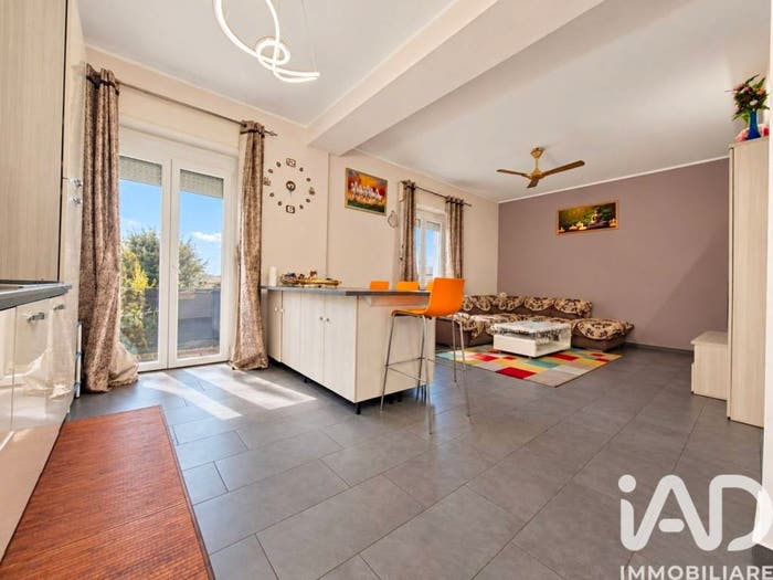 Appartamento trilocale in vendita in Via Alessandro Manzoni, Centro, Ghedi