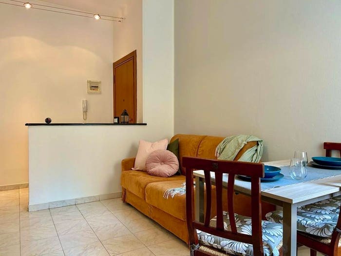 Appartamento bilocale in affitto in Via Popoli Uniti, Rovereto, Milano