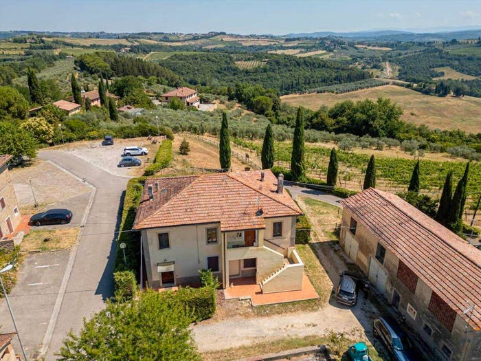 Casa con 6 locali in vendita in Barberino Tavarnelle