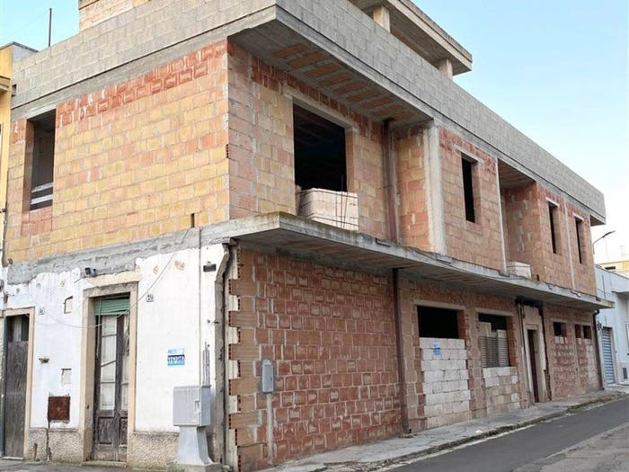 Casa con 6 locali in vendita in Via Venezia, Centro, Galatina