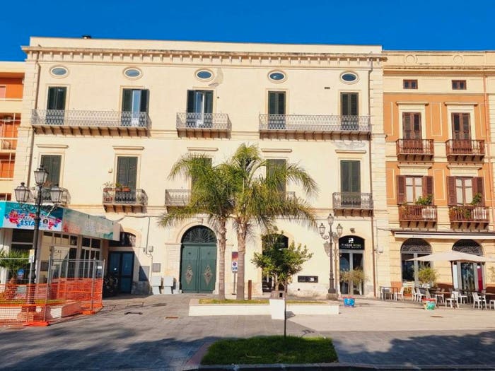 Appartamento con 5 locali in vendita in Via Giacomo Medici, Centro, Milazzo