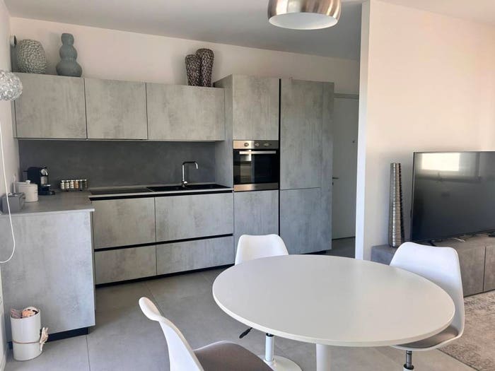 Appartamento quadrilocale in vendita in Piazza Brescia, Lido Centro Ovest, Jesolo