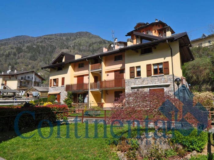 Appartamento bilocale in vendita in Via Mamma Calvi, Piazza Brembana