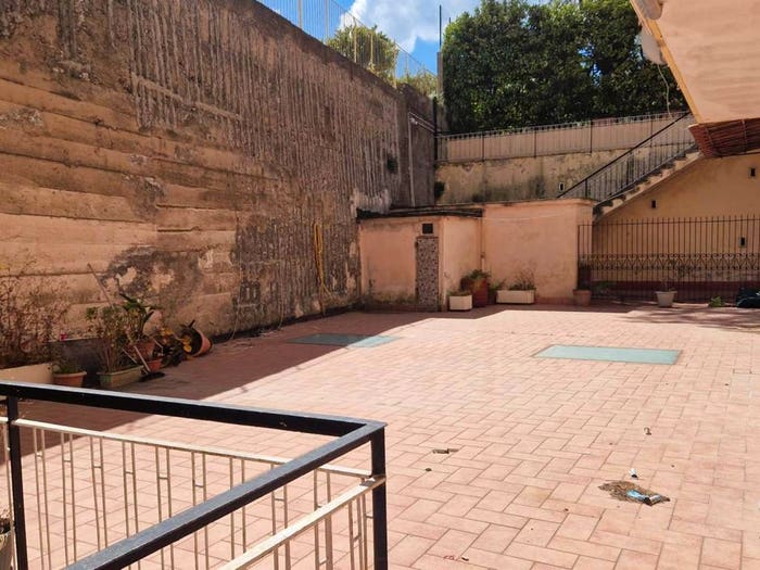 Appartamento trilocale in vendita in VIA MADONNA DELL'ARCO, Centro, Sant'Anastasia