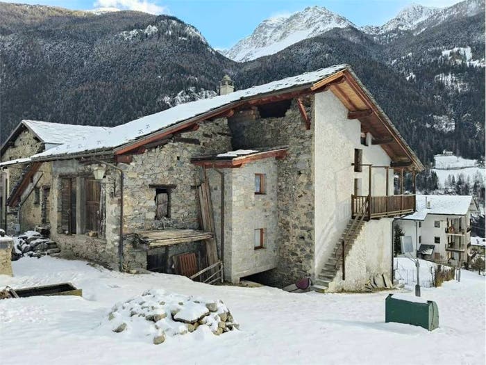 Casa con 6 locali in vendita in Semon, Chozod Semon, Valpelline