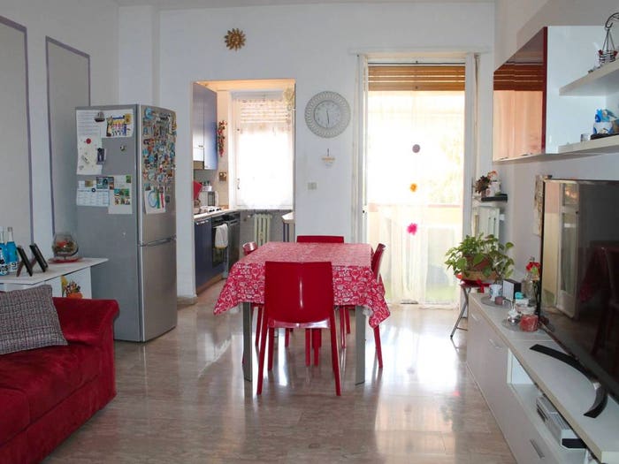 Appartamento trilocale in vendita in Via Giuseppe Garibaldi, Santena