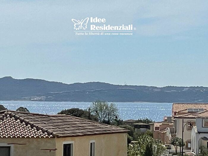 Casa quadrilocale in vendita in via dunigheddu, Pittulongu, Olbia