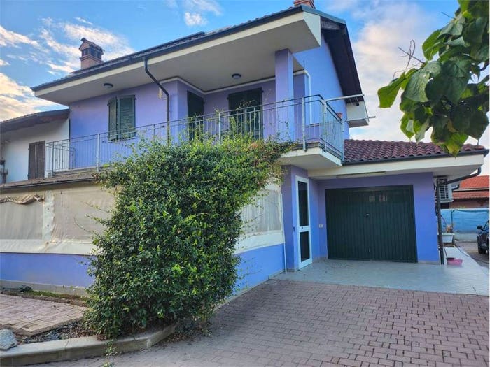 Casa quadrilocale in vendita in Tetti Chiaramelli, Cervere
