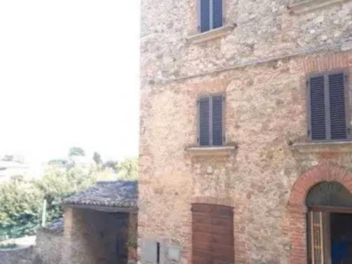 Casa quadrilocale in vendita in Via San Cristoforo, Ficulle