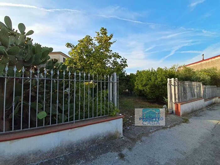 Casa con 5 locali in vendita in via costantinopoli, Somma Vesuviana