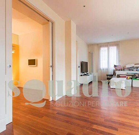 Casa con 5 locali in vendita in Forli'