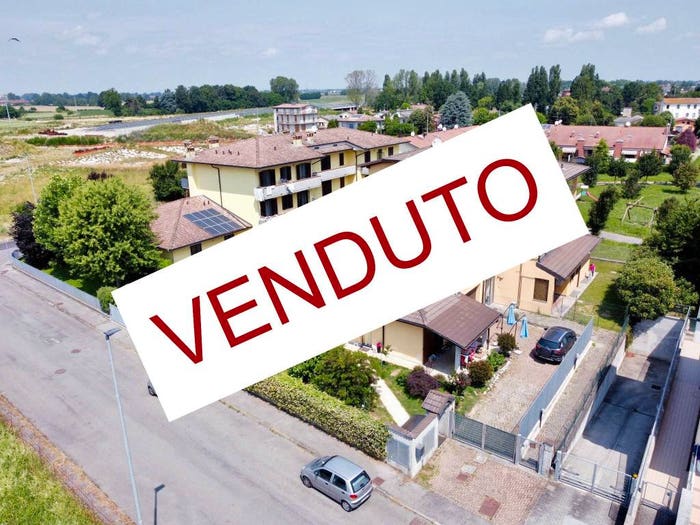 Appartamento trilocale in vendita in Via Piero Calamandrei, Zorlesco, Casalpusterlengo