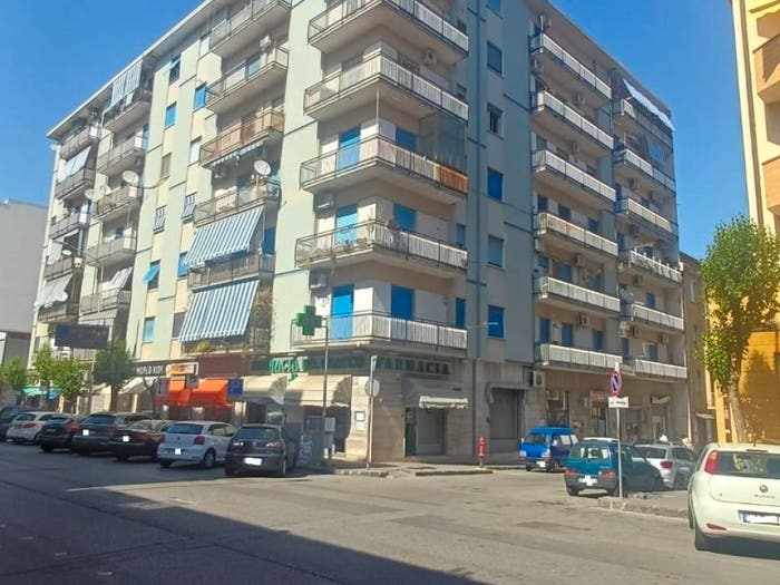 Appartamento trilocale in vendita in Via Silvio Sesti, Panebianco Tribunale, Cosenza