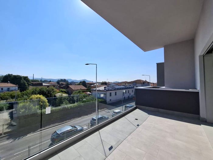 Appartamento quadrilocale in vendita in Via Aprile, Centro, Pedrengo