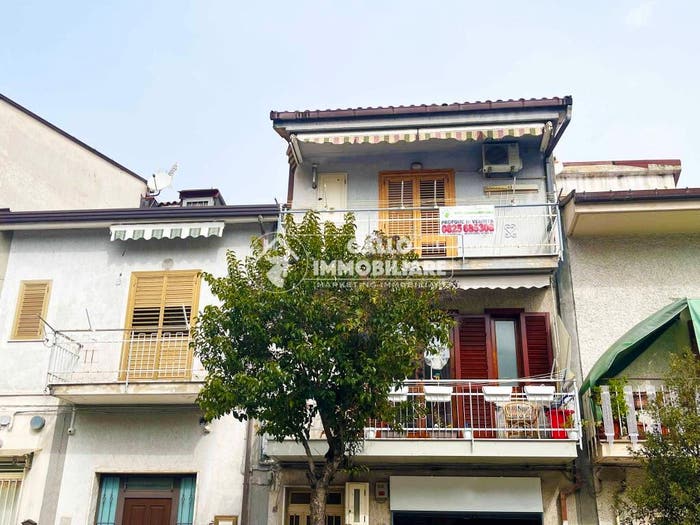 Appartamento trilocale in vendita in Via Wenceslao Loffredo, Centro, Monteforte Irpino
