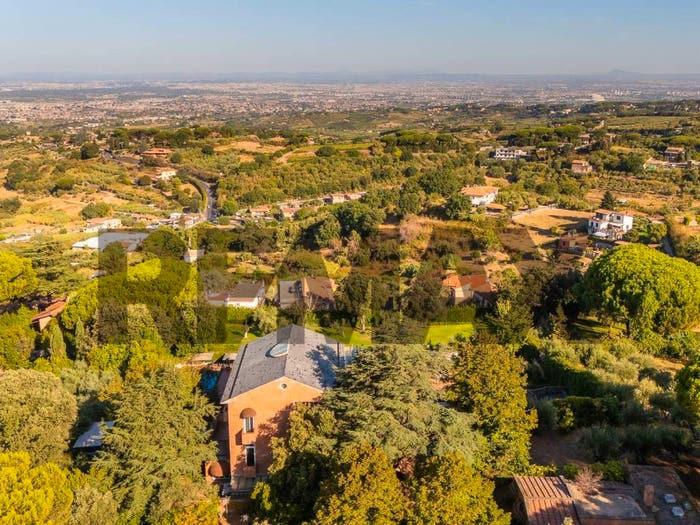 Casa con 6 locali in vendita in via delle vascarelle, Semicentro, Marino