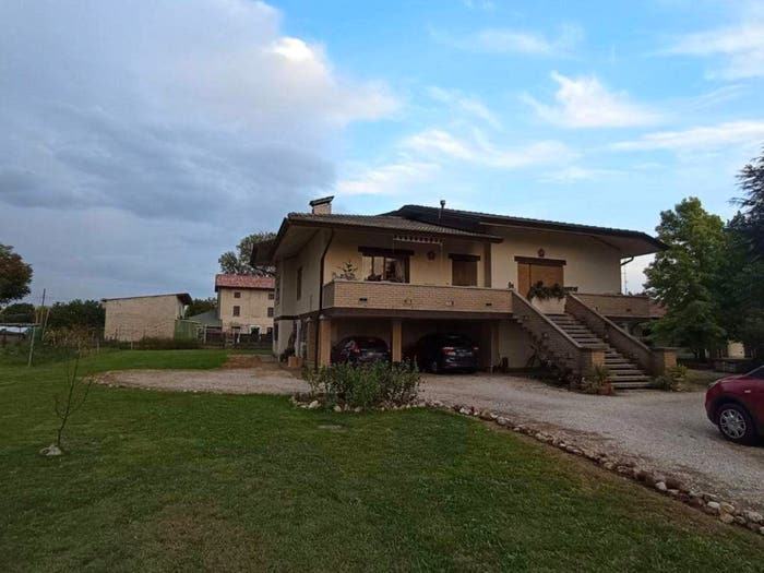Casa con 6 locali in vendita in Via Valentino Cossio, Centro, Talmassons