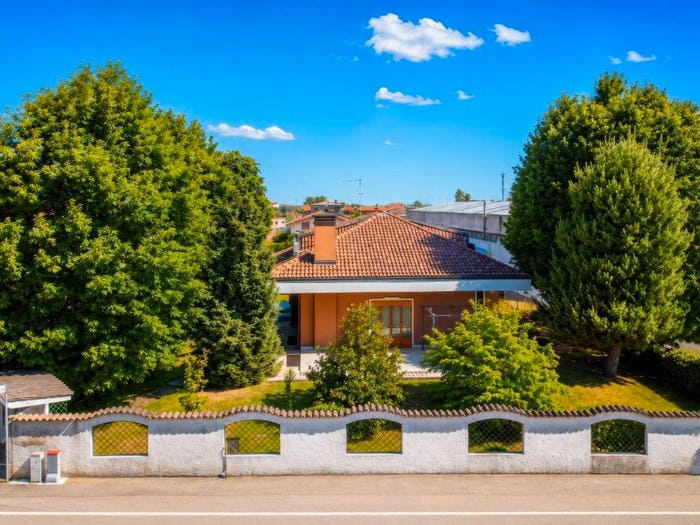 Casa con 5 locali in vendita in Via Podgora, San Bernardino, Legnano