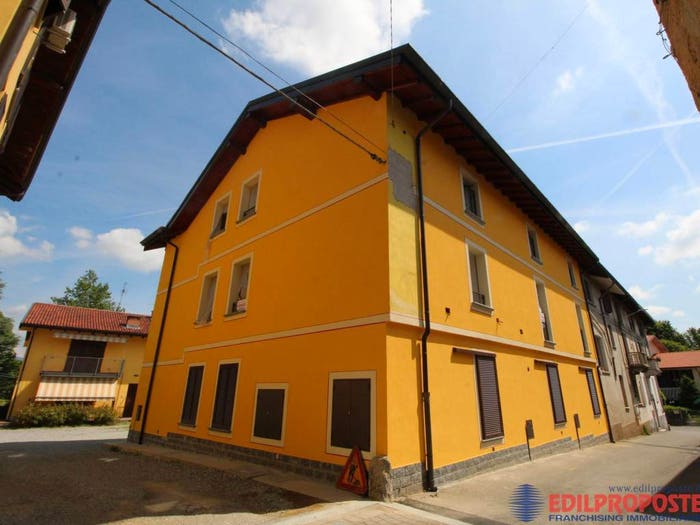 Appartamento trilocale in vendita in Via Trieste, Centro, Lentate sul Seveso